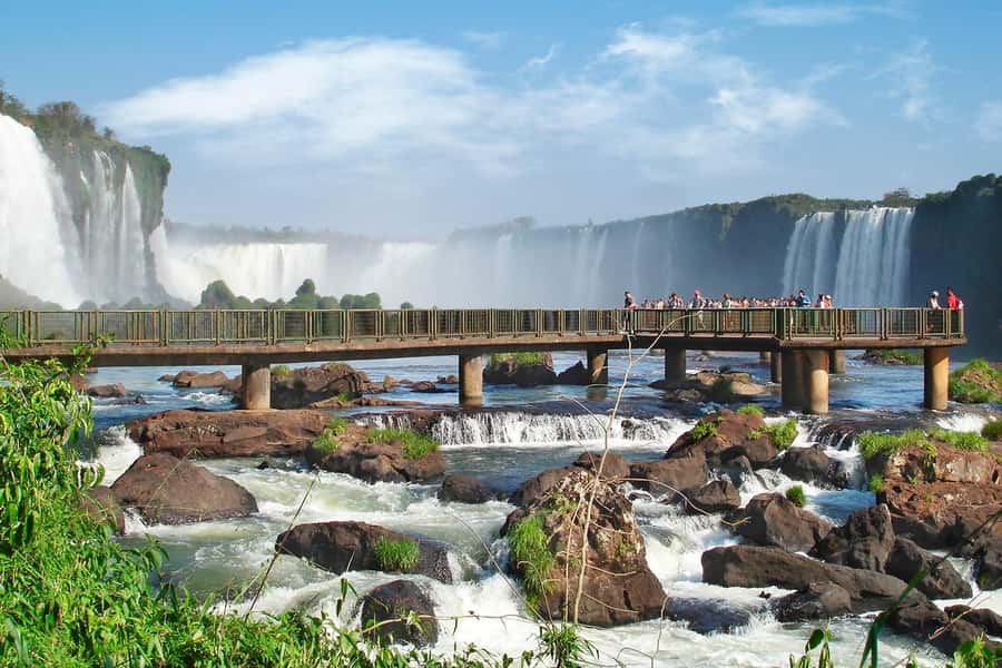 From Argentina: Iguazu Falls Brazil Side & Itaipu Dam - Lunch is a pause, not part of the package