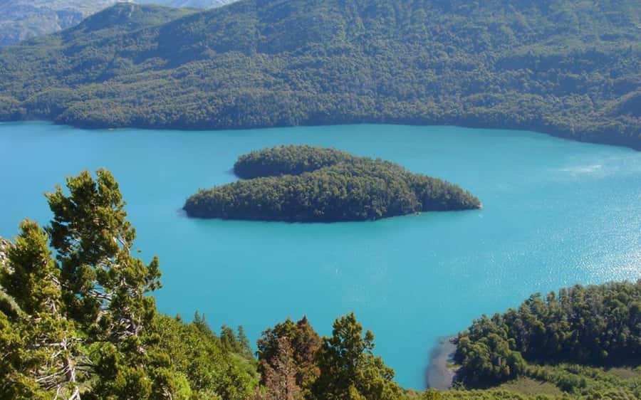 From Bariloche: Cerro Tronador Full-Day Tour - Pampa Linda and the best view of Tronador