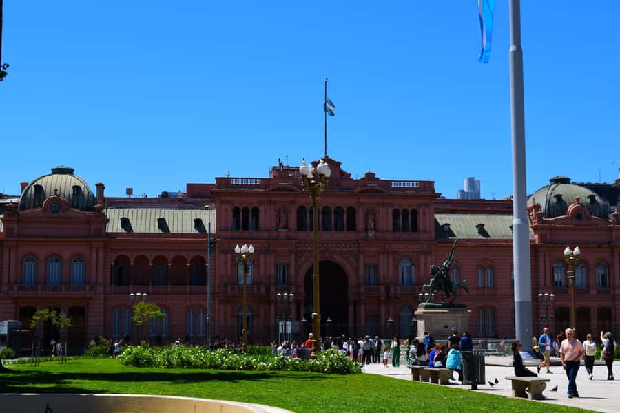 From Colonialism to Eclecticism, Buenos Aires arquitectonica - Why this tour works for architecture fans and first-time visitors