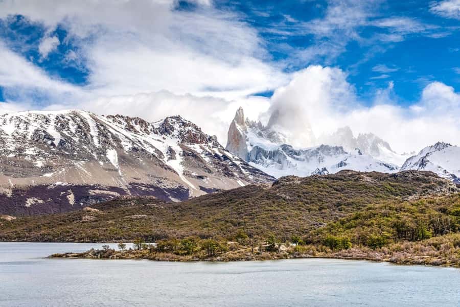From El Calafate: El Chalten Full-Day Tour and Short Hike - The morning road to Estancia La Leona