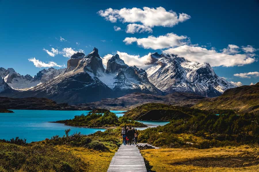 From El Calafate: Torres del Paine Full Day Tour - The early road to the Chilean border