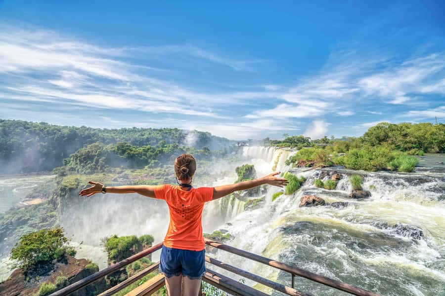 From Foz do Iguaçu: Brazilian Side of the Falls with Ticket - The Chocolate Caseiro stop: useful break or wasted time?