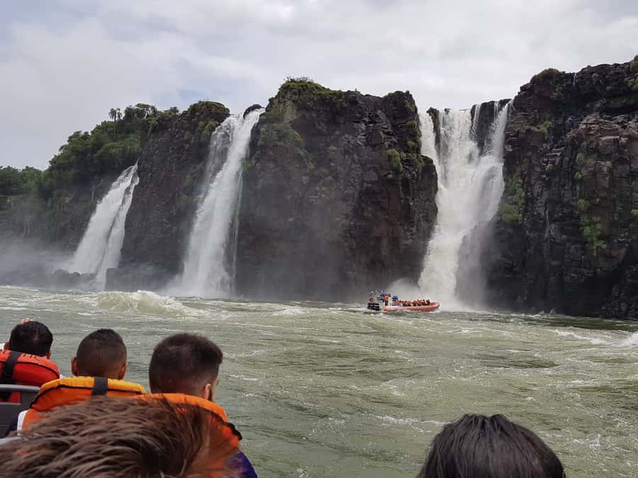 From Foz do Iguaçu: Iguazú Falls Boat Ride Argentina - Devil’s Throat: the day’s grand opening