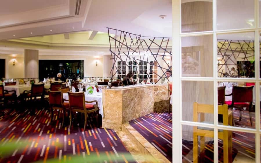 From Foz do Iguaçu: Madero Tango with dinner - Madero Tango supplies the main event