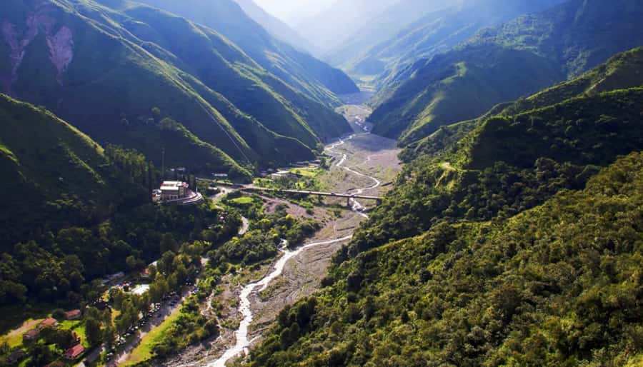 From Jujuy: Yala and Termas de Reyes Half-Day Tour - What the short high-altitude walk is really like