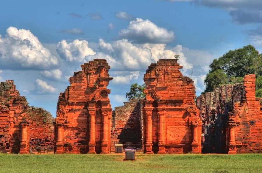 From Puerto Iguazu: San Ignacio Ruins and Wanda Mines Tour - Key points before you book