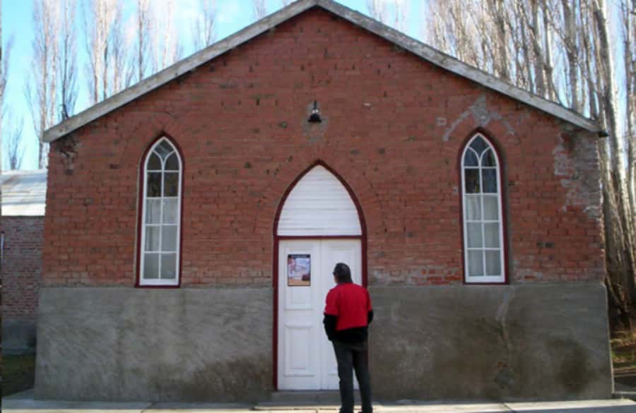 From Puerto Madryn: City and Punta Loma Tour - The Commercial and Historic Center: Useful Orientation, Quick Pace