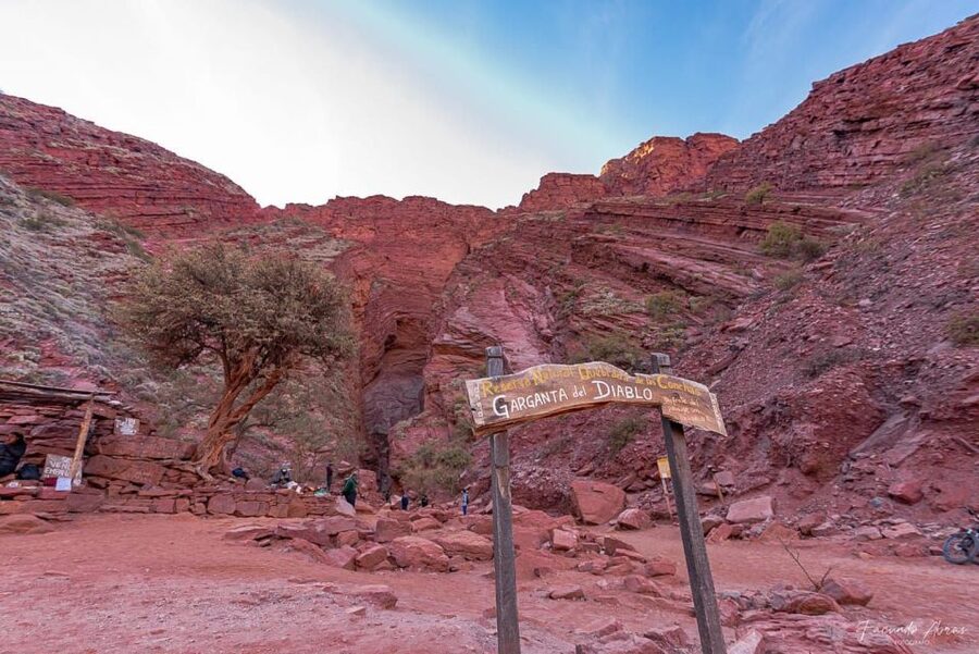 From Salta: 2 Day Guided Trip to Cafayate & Salinas Grandes - Climbing the Cuesta de Lipán