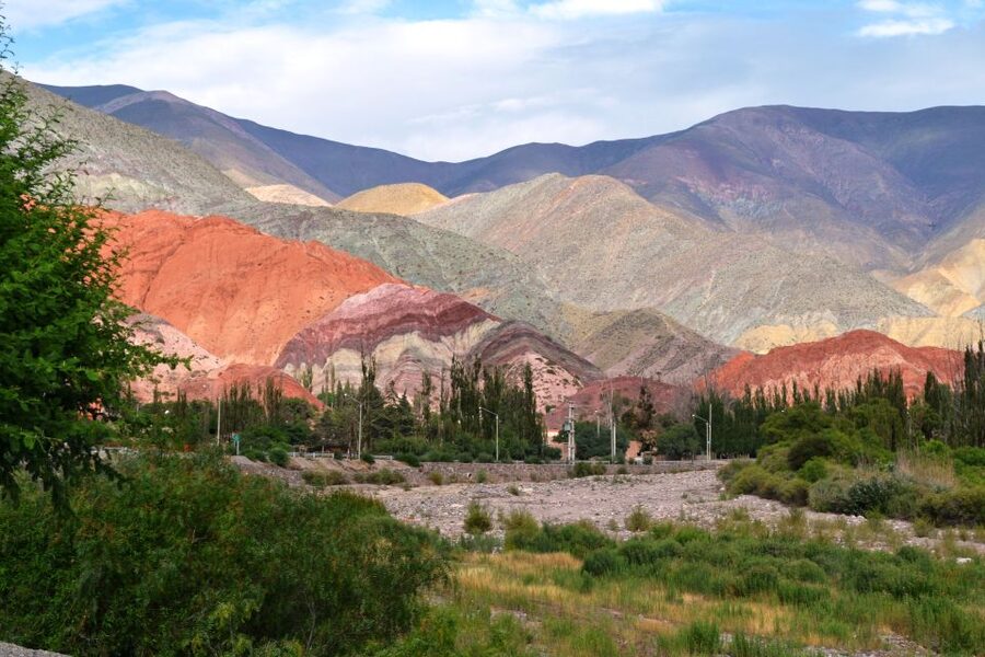 From Salta: Cafayate, Humahuaca & Salinas Grandes 3-Day Tour - Day 1: Tobacco country and the red rocks of Cafayate