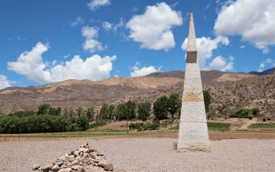From Salta: Serranías del Hornocal & Hill of 14 Colors Tour - Hornocal viewpoint: the Hill of 14 Colors