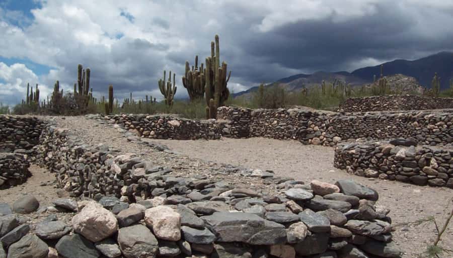 From Tucumán: Tafí del Valle, Quilmes Ruins and Cafayate - Tafí del Valle: cheese, markets, and mountain views