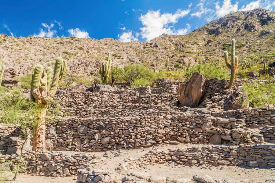 From Tucumán: Tafí del Valle, Quilmes Ruins and Cafayate - Los Sosa Gorge and the road into the hills