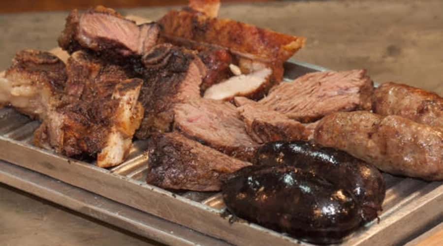 Full-Day at Santa Susana Ranch with BBQ, Drinks and Show - From Buenos Aires to the Argentine pampas