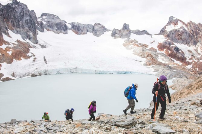 Full Day Reduced Tour to the Ojo del Albino Glacier in Argentina - Tierra Mayor and the Sierra Alvear viewpoint