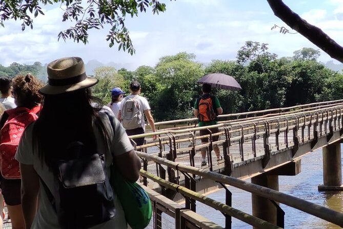 Full-Day Tour to Iguazu Falls - Lunch, breaks, and the real pace of the day