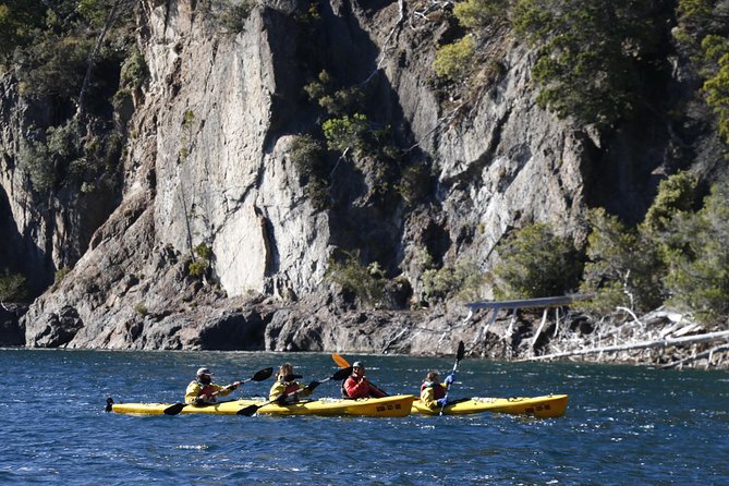Half a day of kayaking on Lake Moreno in private service - Launching from Arroyo Angostura