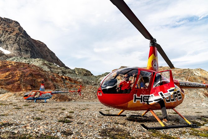 Helicopter Overflight - Landing in the Cordillera - A30 - The Beagle Channel from above