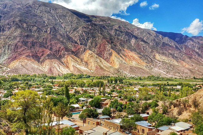 Hornocal, 14 colors mountain, trough Humahuaca´s gorge - What the transport is really like
