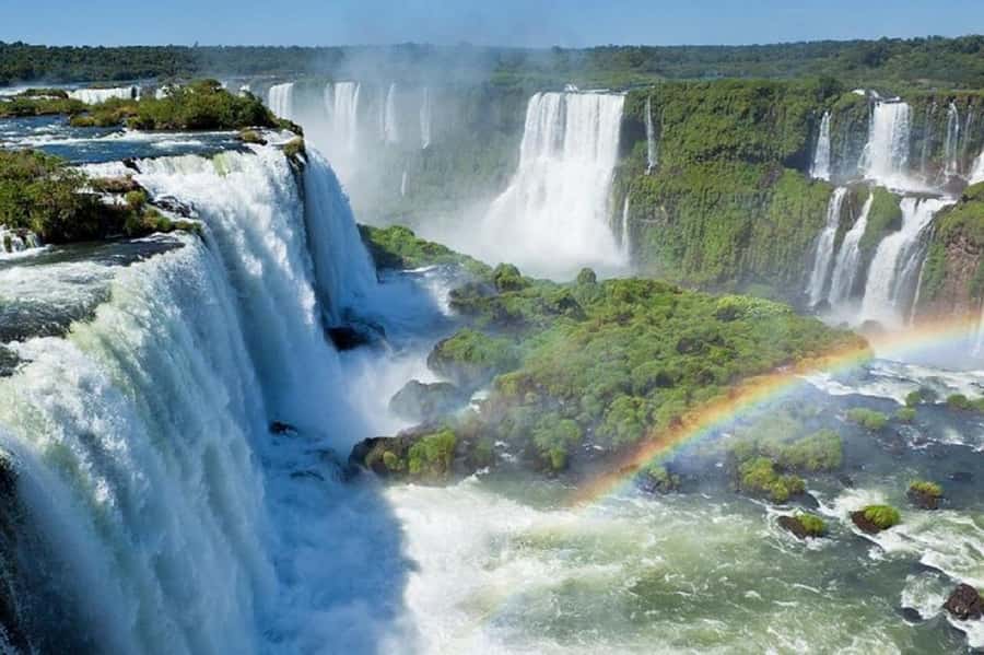 Iguazu Falls Argentinas Tour and Great Adventure Boat Tour - Key points to know before booking