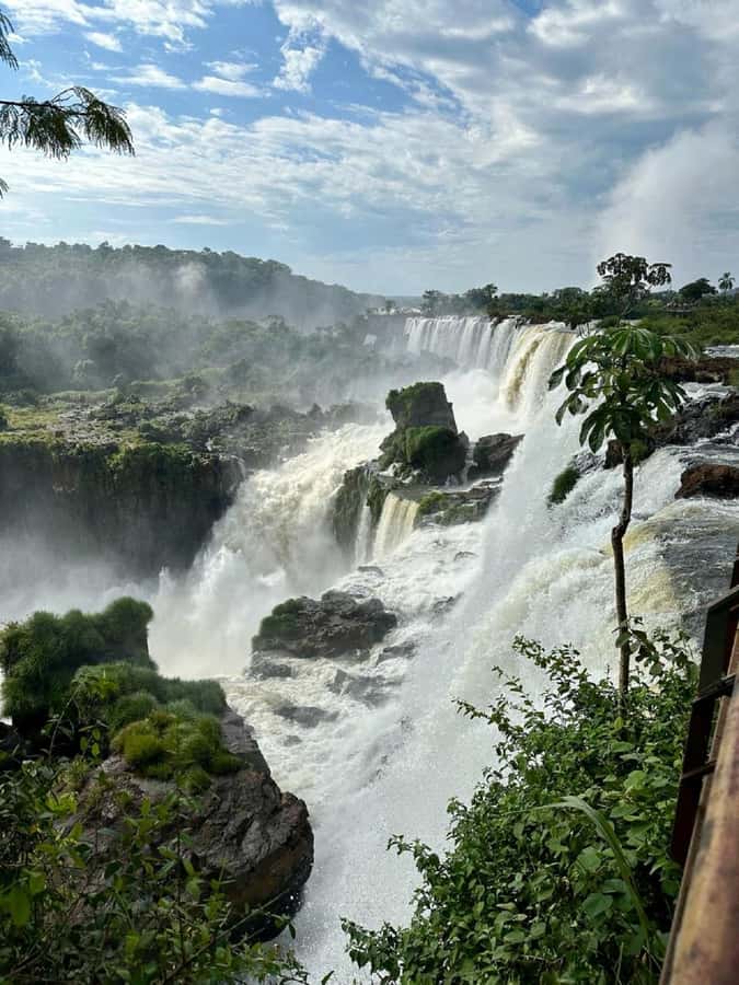 Iguazu Falls: Brazil & Argentina in One Day (Private) - Border crossings are part of the value