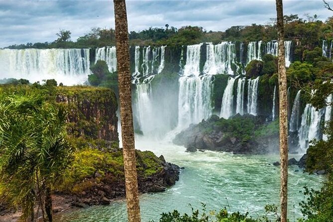 Iguazú Falls Private Full Day Tour - Gran Aventura on the Iguazú River