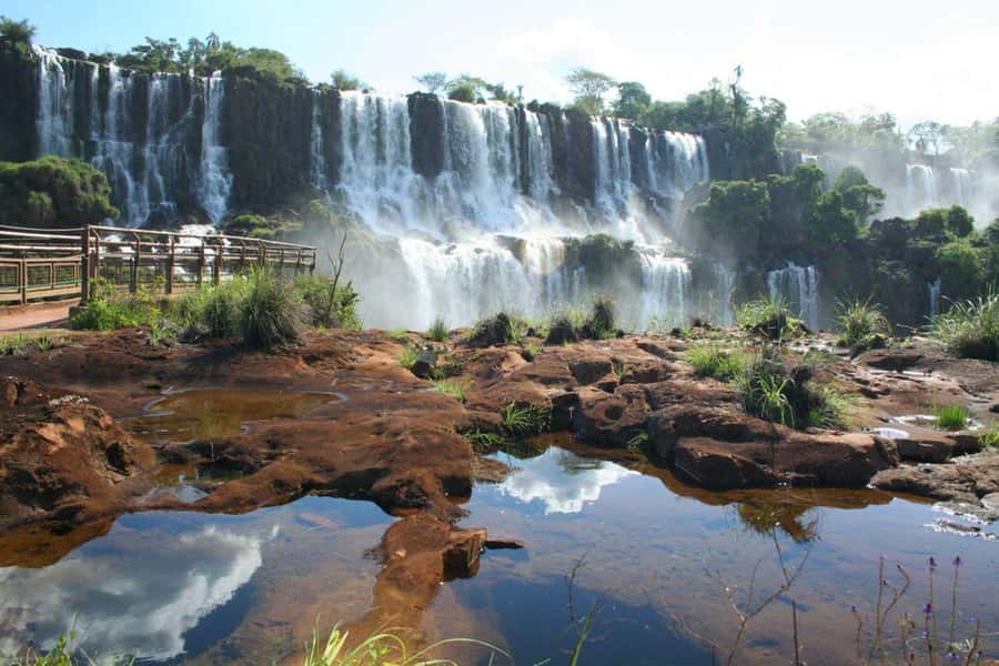 Iguazú Falls: The Natural Wonder of Argentina - Who will enjoy this full-day outing