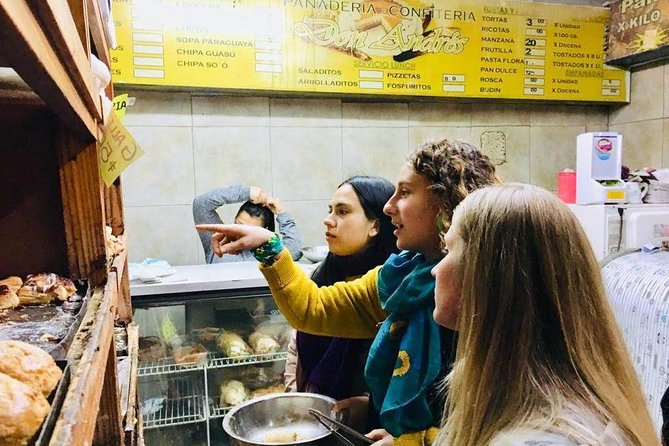 La Boca, a collective creation: Port, immigrants, arts and football - A bakery stop with local pastries