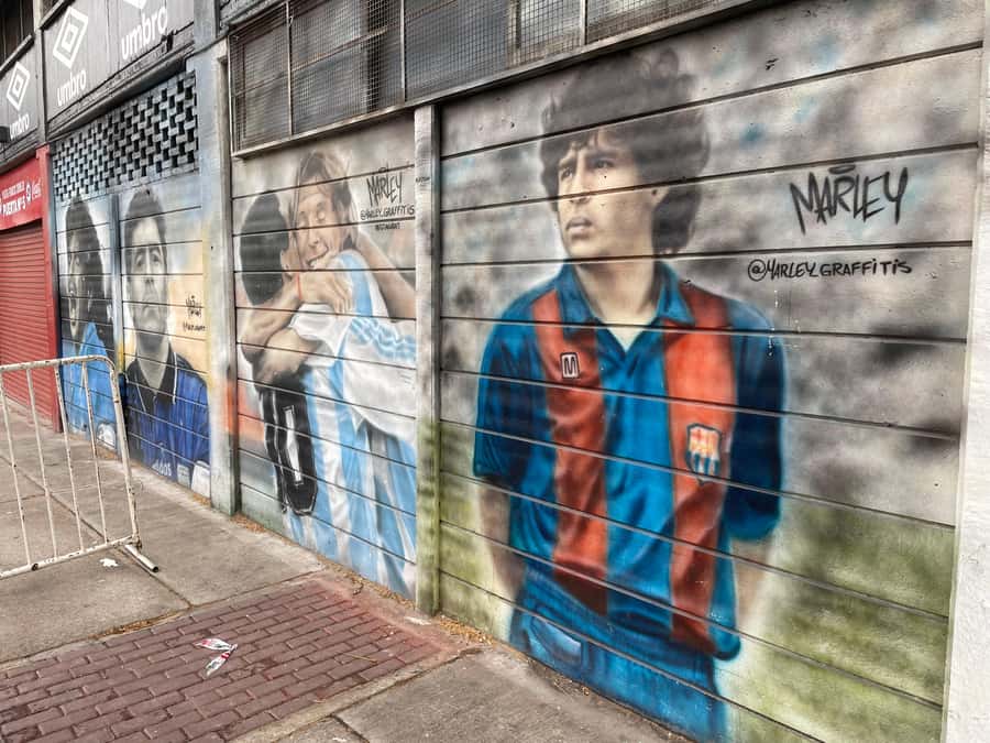 Maradona Tour: Murals, Chapel, Stadium, Museum, Casa D10S - The guides can shape the entire day