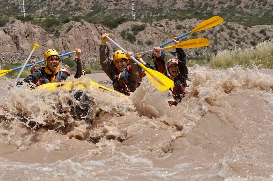 Mendoza: 12-KM River Rafting Tour in the Andes - A 12-Kilometer Run Through the Mendoza River