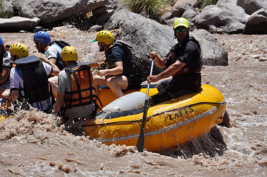 Mendoza: 12-KM River Rafting Tour in the Andes - Waiting at the Base After the Rafting