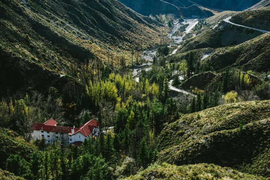 Mendoza: half day in the Andean foothills - Potrerillos Dam delivers the biggest views
