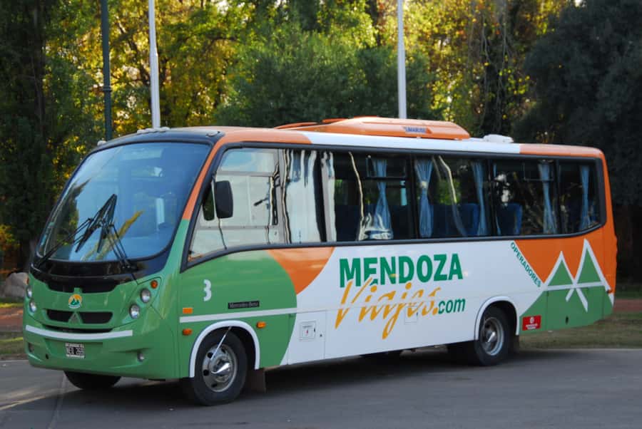 Mendoza: Half-Day Sightseeing City Tour - La Alameda and the city’s foundational area