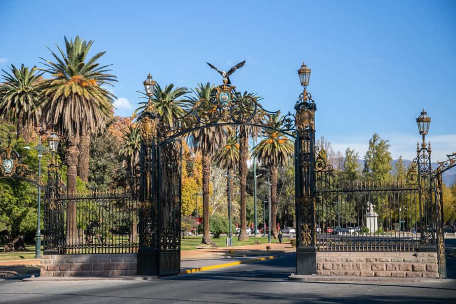 Mendoza: Half-Day Sightseeing Tour - Who should book this Mendoza tour?