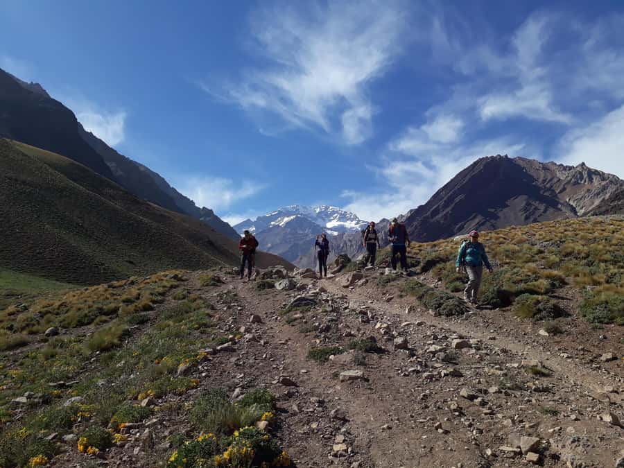 Mendoza: High Mountain and Aconcagua Park Tour with BBQ - Cacheuta and the first views of the Andes