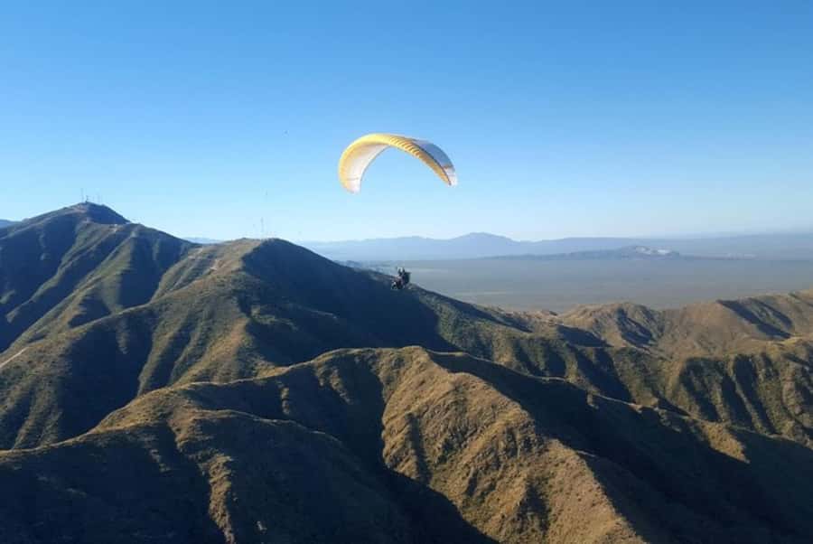 Mendoza: Paragliding Tandem Flight with Instructor - The takeoff and 20-minute flight