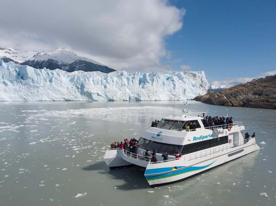 Nautical Safari: Navigate and feel the energy of the Perito Moreno Glacier. - Key points to know before sailing