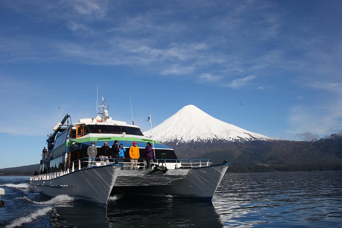 OneWay Journey: from Bariloche, Argentina to Puerto Varas, Chile - Peulla: A Late Lunch in a Tiny Chilean Settlement