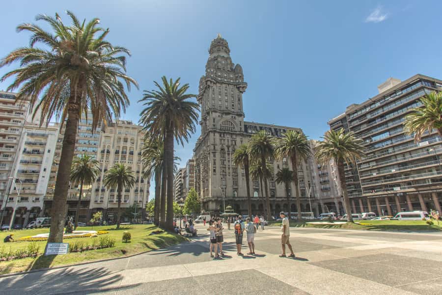 Private Fullday Trip to Montevideo from Buenos Aires - Ciudad Vieja and Montevideo’s colonial core