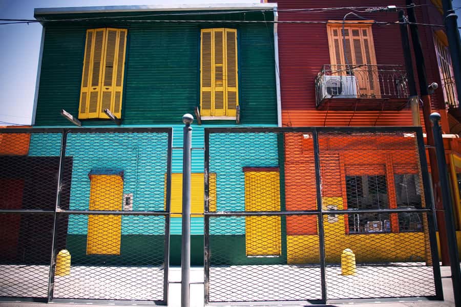 Private Street Art Tour in Buenos Aires - The guides: Emiliano and Maria Laura