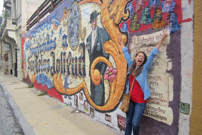 Private Tour: Buenos Aires Like a Local - San Telmo and Calle Defensa: antiques, street life, and atmosphere