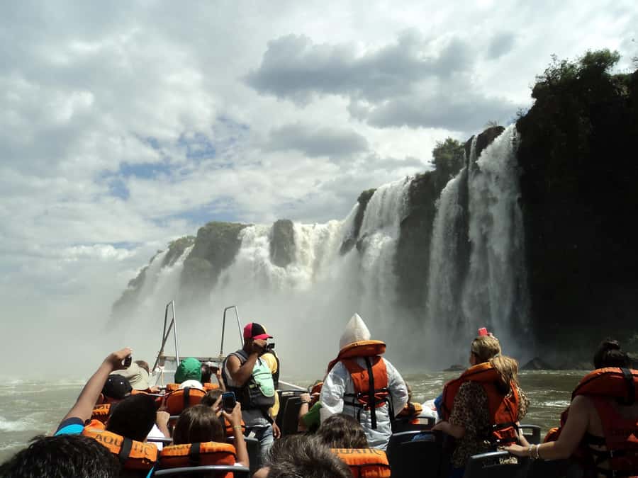 Puerto Iguazu: Argentine Falls & Great Adventure Boat - The open-air truck through the forest