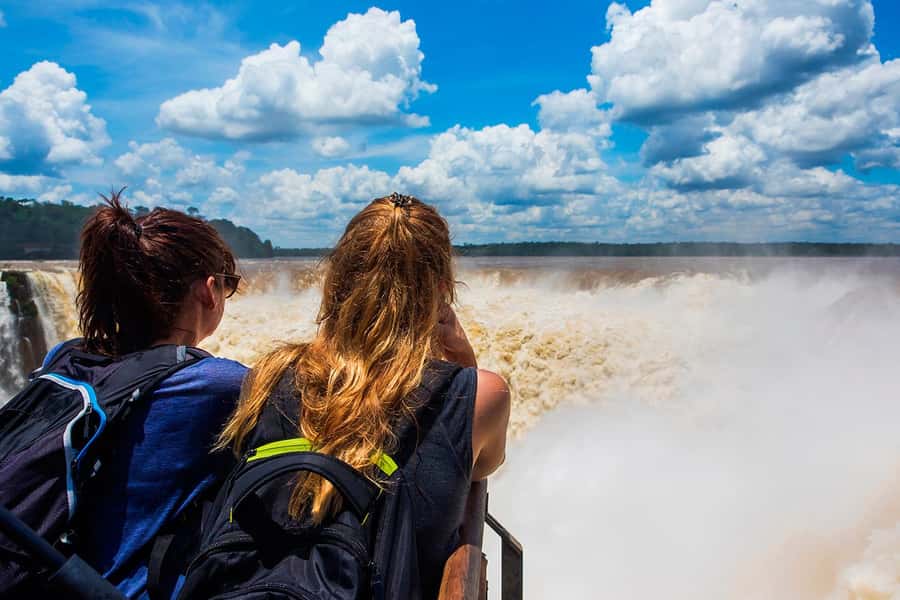 Puerto Iguazú: Iguazú Falls Adventure with 4WD & Boat Ride - Who should choose this adventure?