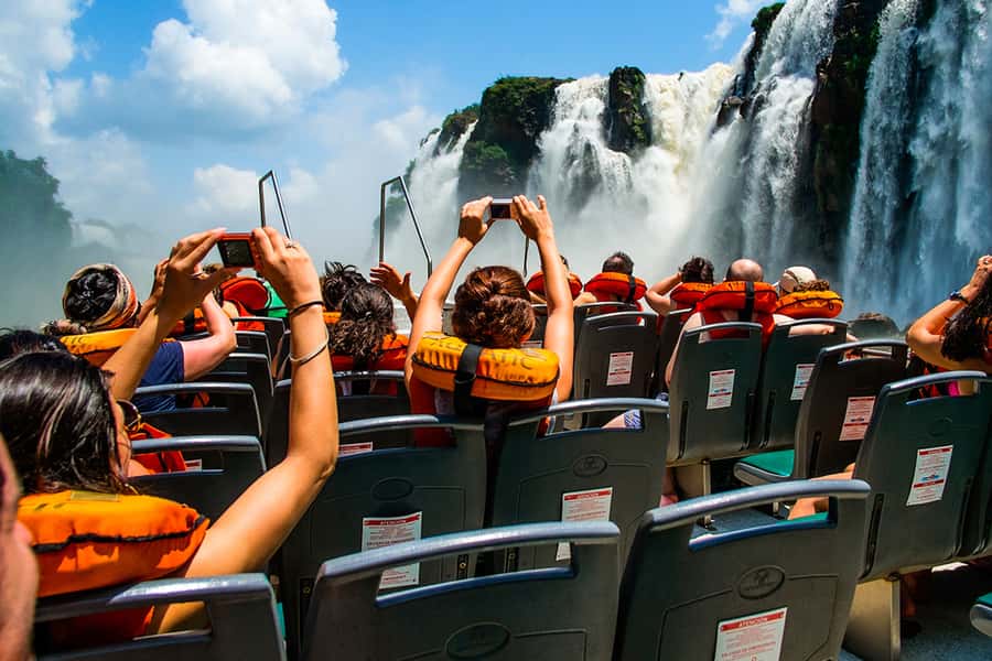 Puerto Iguazú: Iguazú Falls Adventure with 4WD & Boat Ride - Is $145 a fair price?