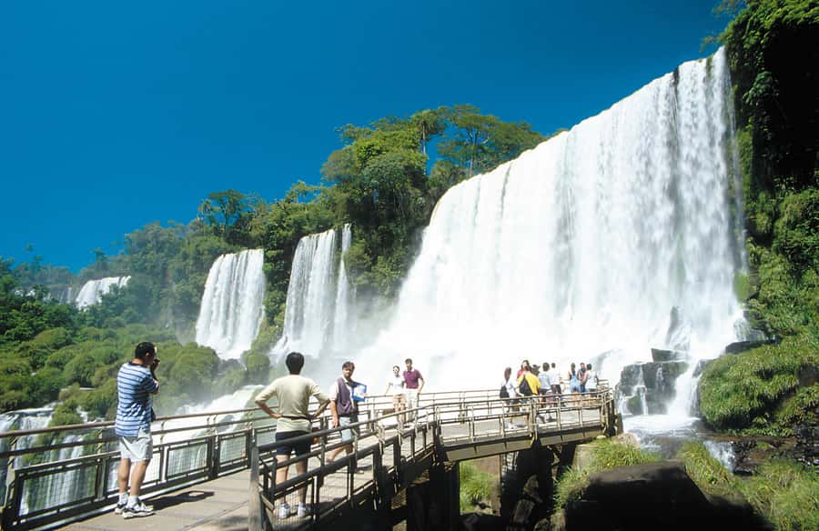 Puerto Iguazú: Iguazú Falls Adventure with 4WD & Boat Ride - Communication problems need attention