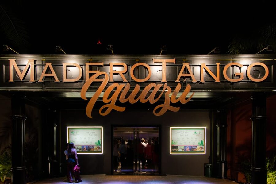 Puerto Iguazu Madero Tango Show - The live orchestra sets the tone