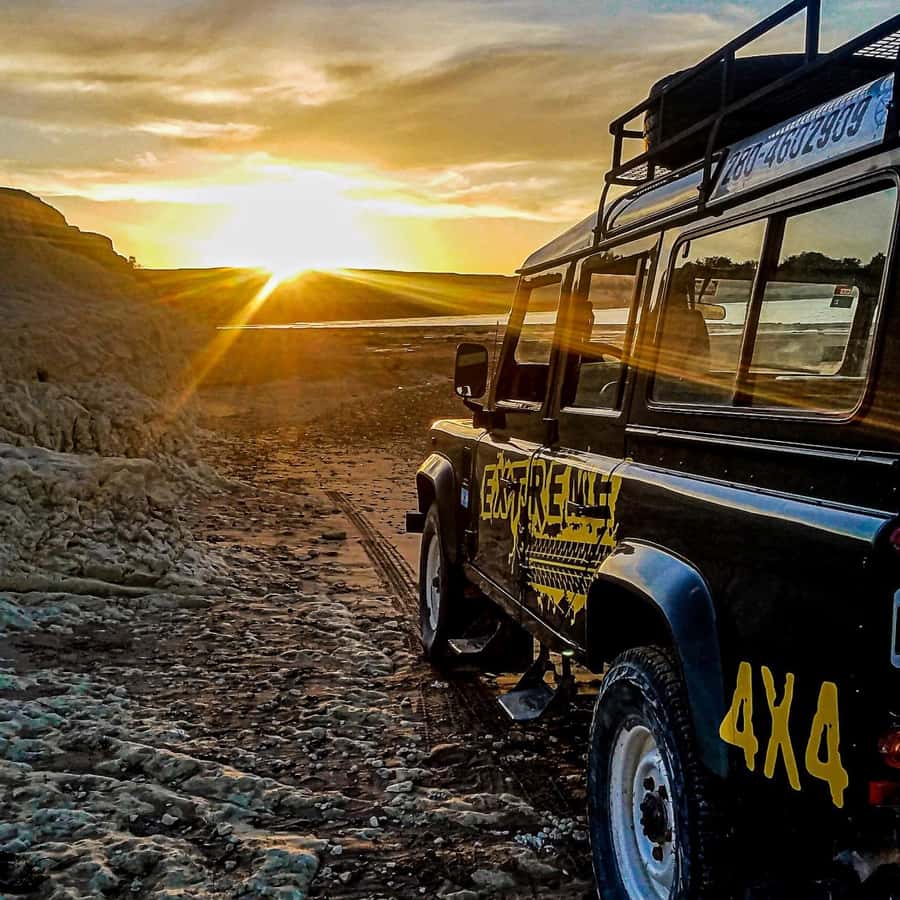 PUERTO MADRYN: 4 X 4 ADVENTURE EXPERIENCE ON THE MOST BEAUTIFUL BEACHES! - Dunes and the Inter-Balnearia route