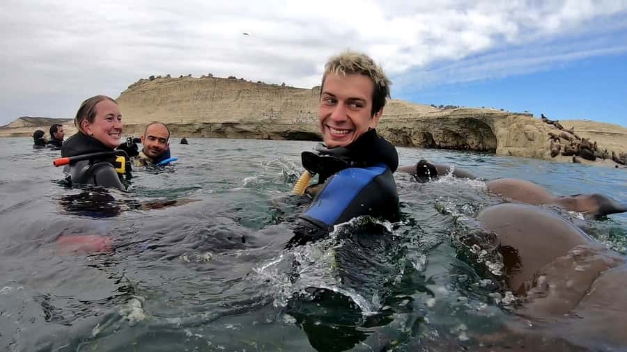 Puerto Madryn: Snorkeling Trip with Sea Lions - The boat ride to Paraná Beach and Punta Loma
