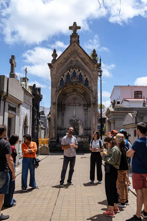 Recoleta Cemetery - Small Group Tour of History & Secrets - Who Will Enjoy This Cemetery Tour Most?