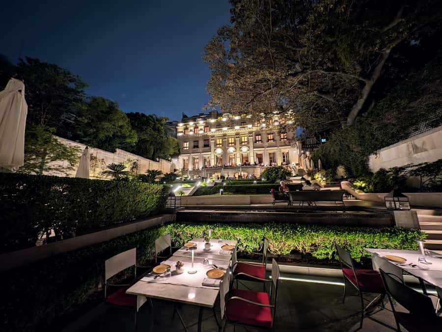 Recoleta Walking Tour and Live Jazz Show - Is $38 a good value?