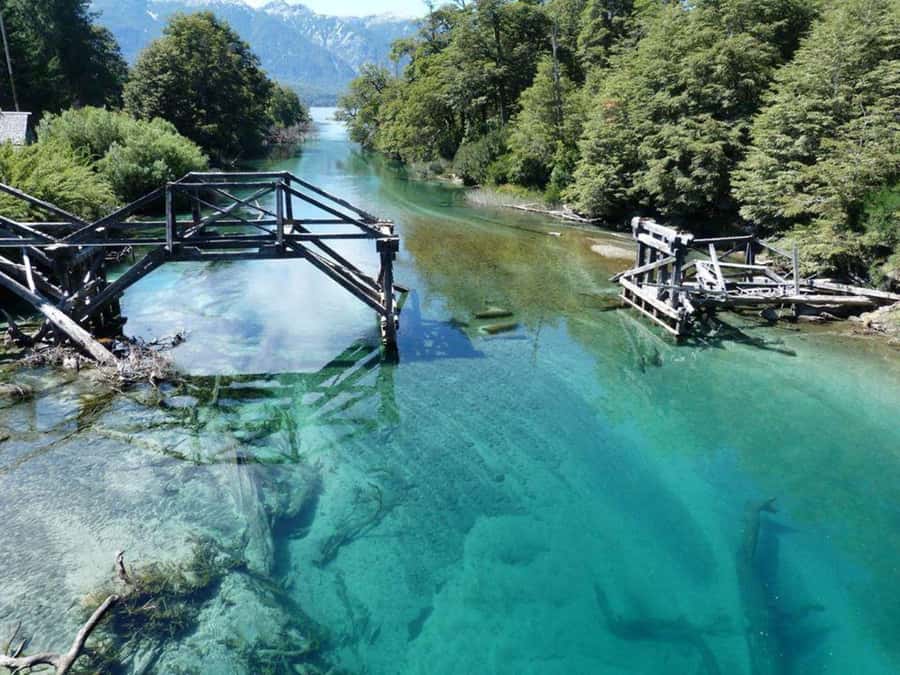 San Martin de los Andes along the Route of the 7 Lakes - A note about the Ventisquero Negro highlight